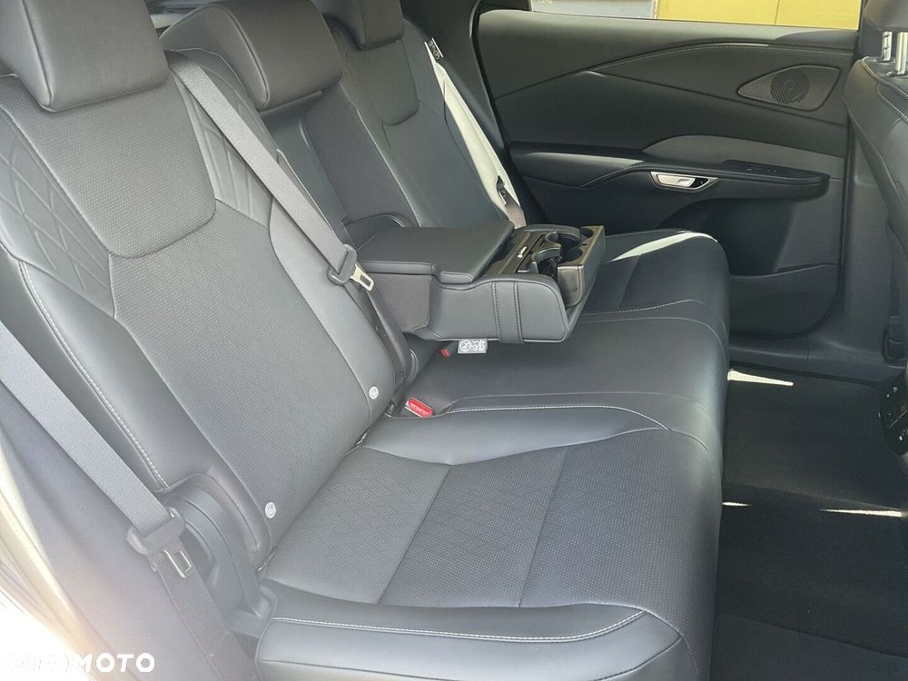 Lexus RX - 13