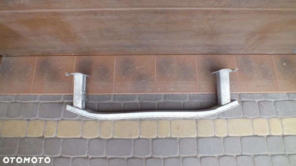 Belka zderzaka przedniego Renault Clio IV - 2