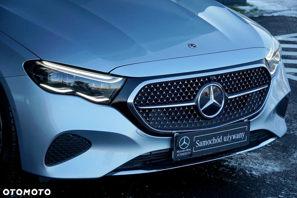 Mercedes-Benz Klasa E 200 4Matic 9G-TRONIC Edition AVANTGARDE - 11