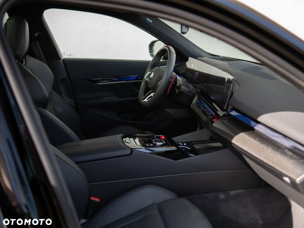 BMW M5 - 11