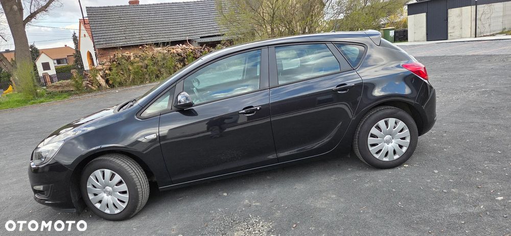 Opel Astra 1.4 Turbo Exklusiv - 12