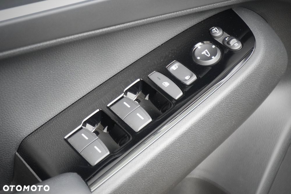 Honda HR-V 1.5 i-MMD Advance CVT - 11