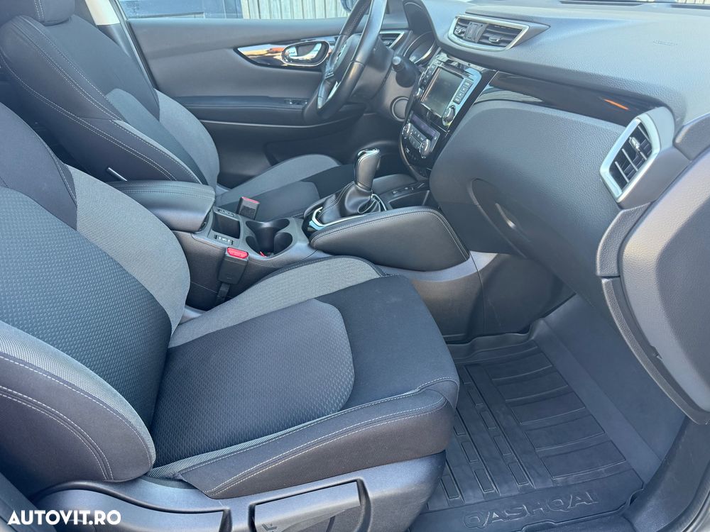 Nissan Qashqai 1.3 DIG-T MHEV Xtronic N-Connecta - 20