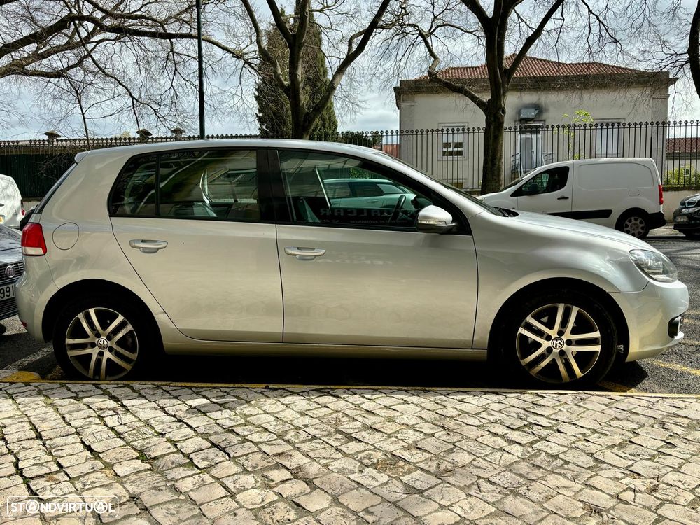 VW Golf 1.6 TDi Confortline - 4
