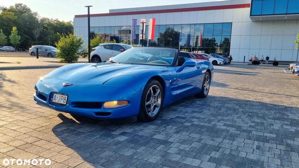 Chevrolet Corvette - 2