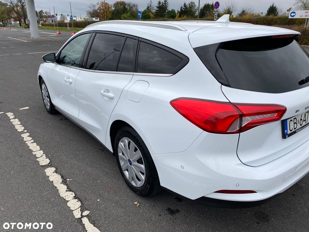 Ford Focus 1.5 EcoBlue Active Business - 4