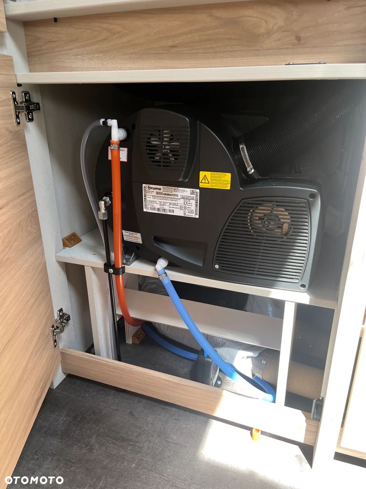 Dethleffs Camper 560 FMK - 24