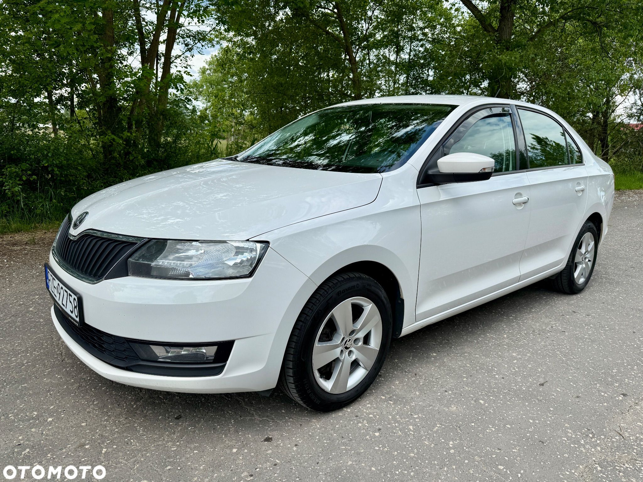 Skoda RAPID 1.6 TDI DPF Style - 1