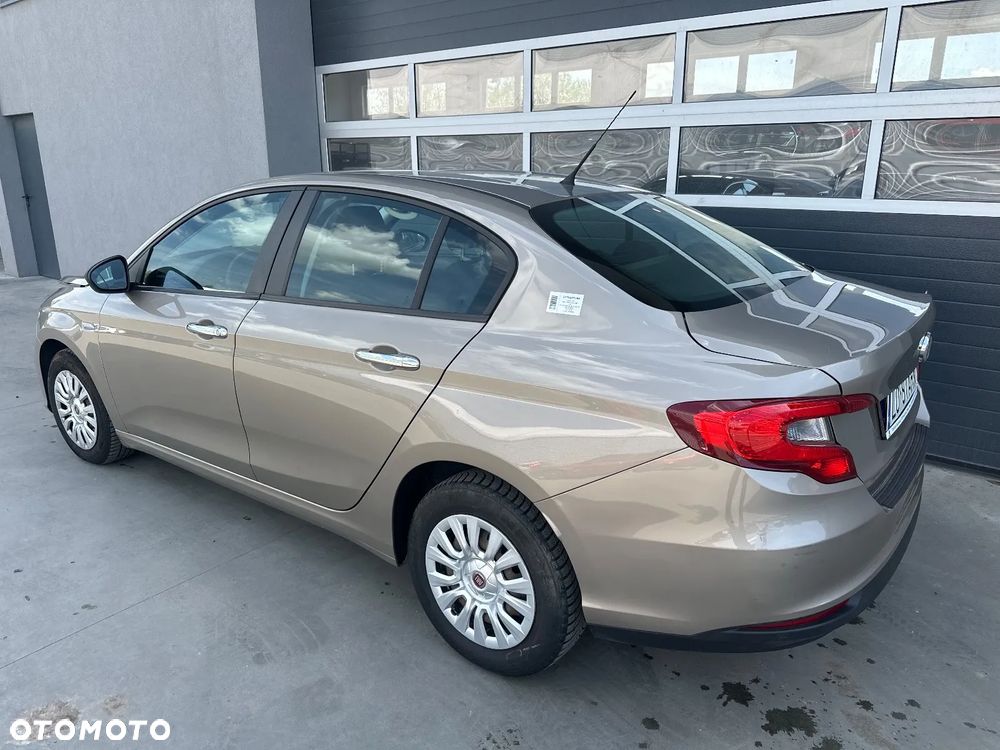 Fiat Tipo 1.4 16V - 8