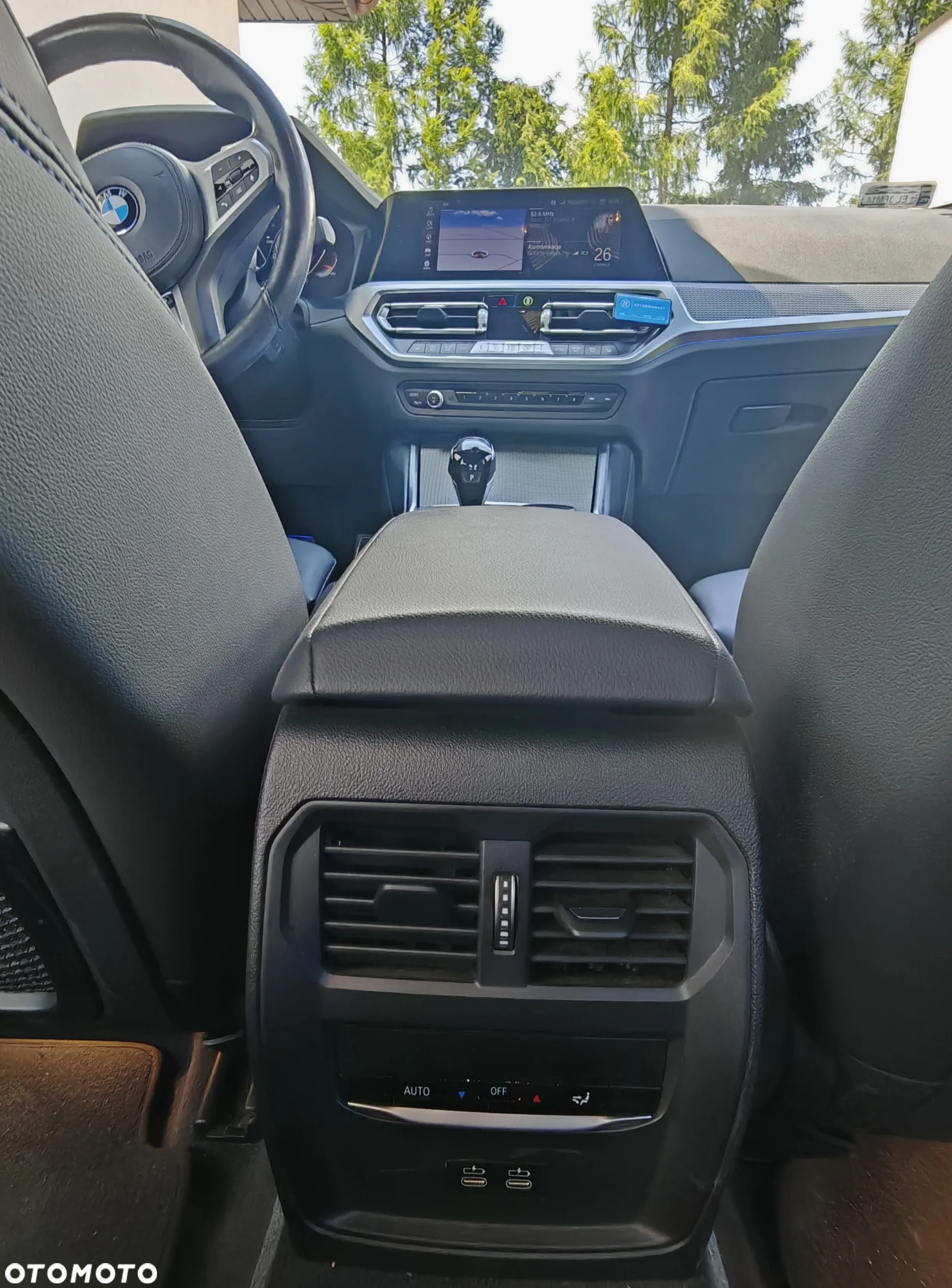 BMW Seria 3 318i M Sport - 14
