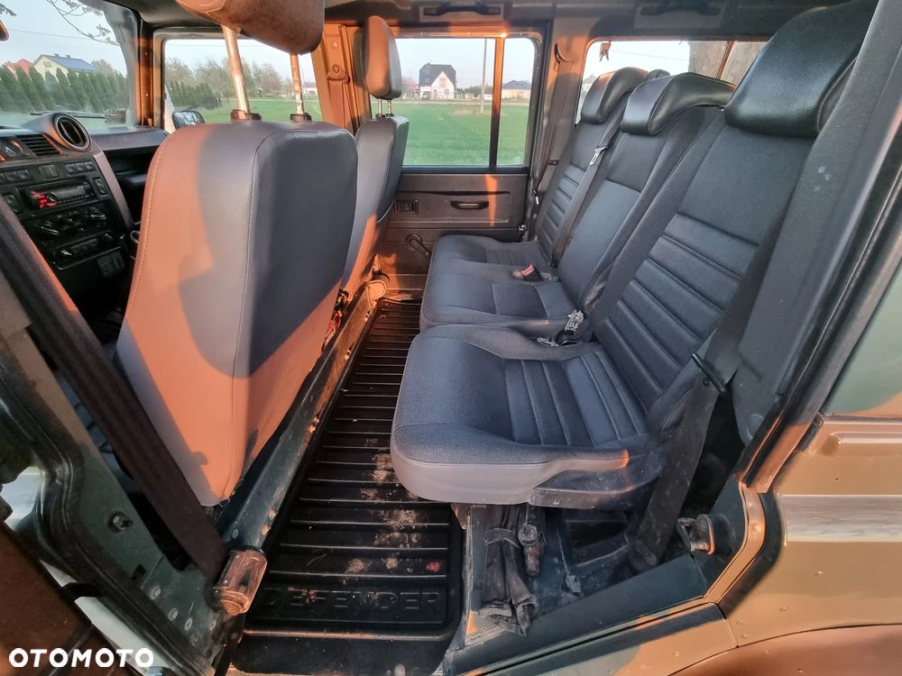 Land Rover Defender 2.2 TD4 E - 23