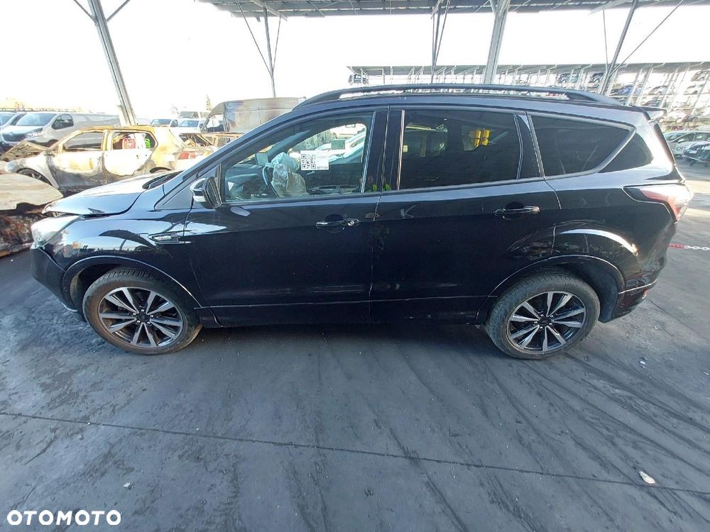 Ford Kuga 2.0 TDCi AWD ST-Line Black - 8