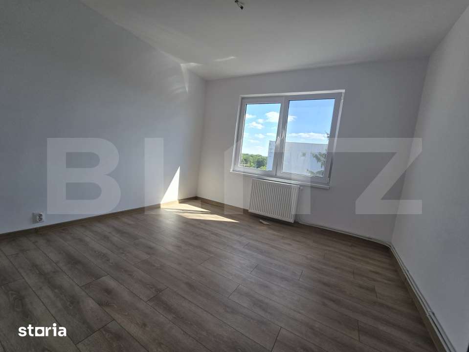 Apartament 3 camere, 70 mp, renovat complet – Cartier Unirii, Reghin — fotografia 3