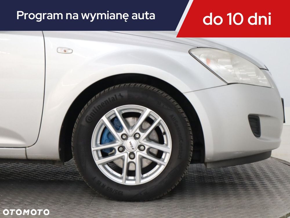 Kia Ceed - 17
