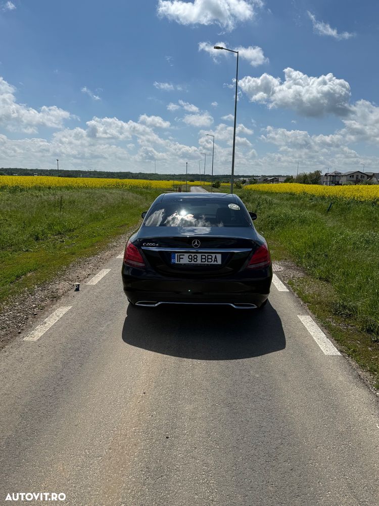 Mercedes-Benz C - 6