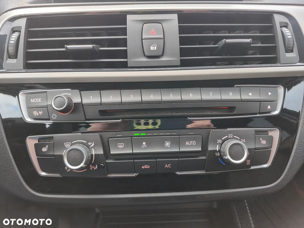 BMW Seria 1 - 31