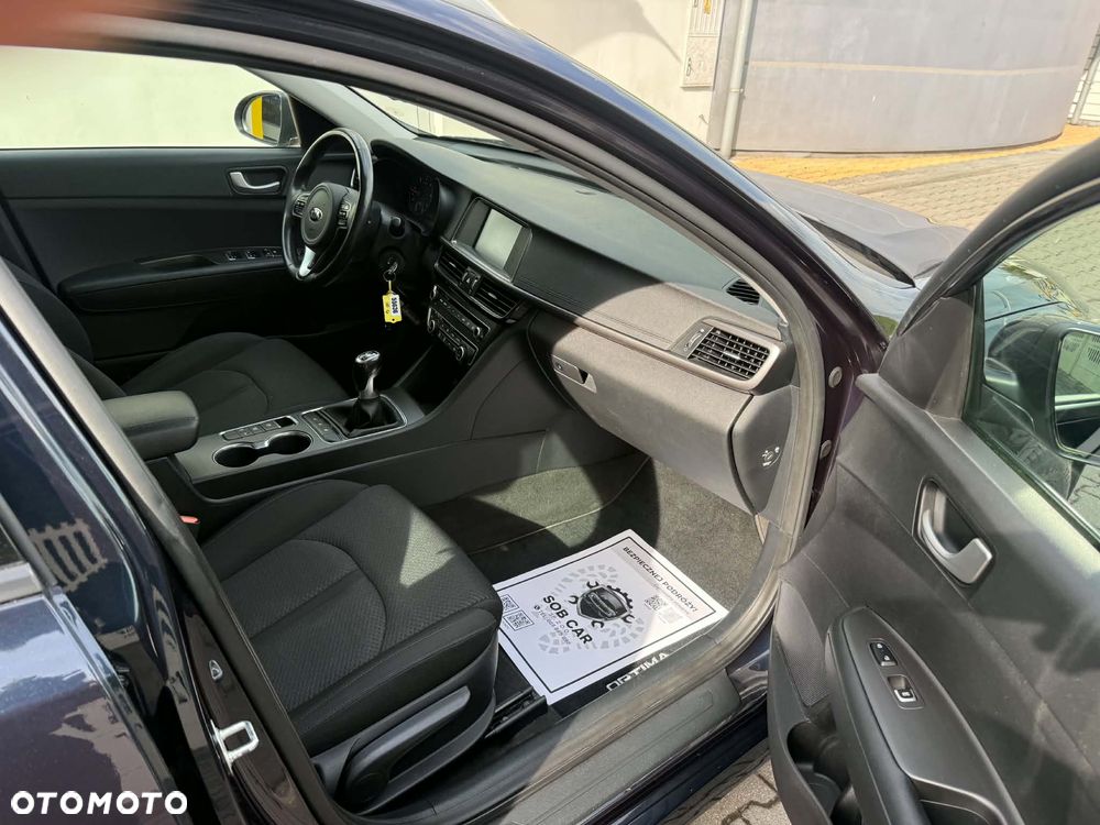 Kia Optima - 13
