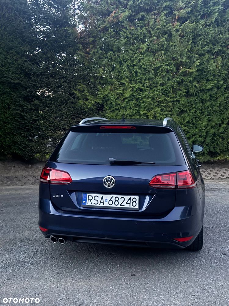 Volkswagen Golf - 5