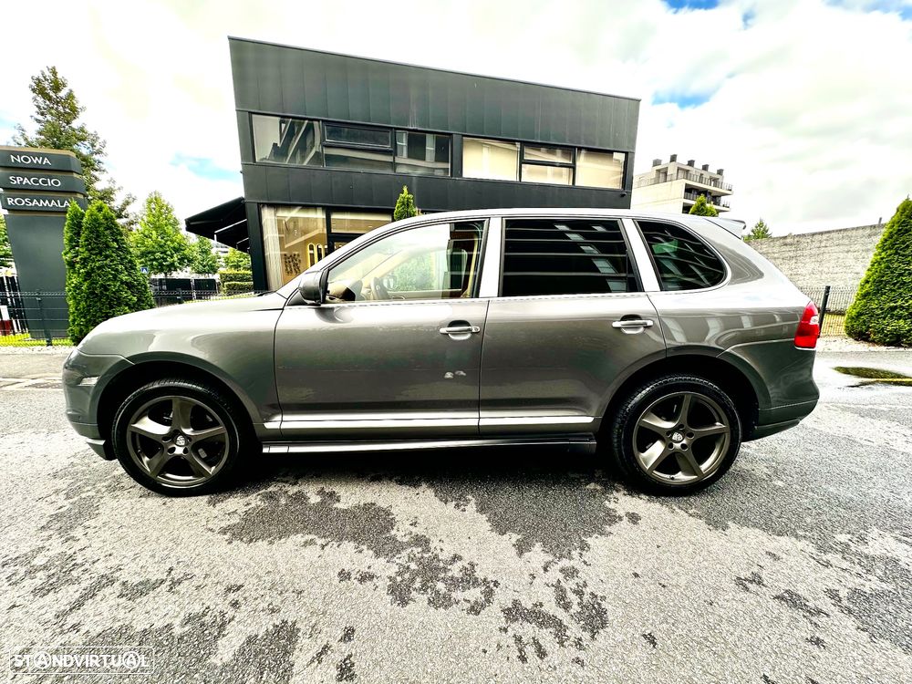 Porsche Cayenne Tiptronic - 12