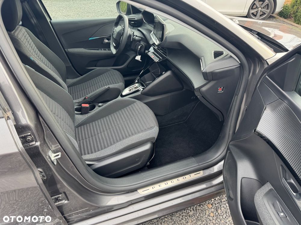 Peugeot 208 PureTech 100 EAT8 Active - 7