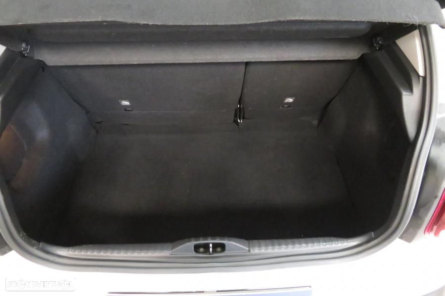 Citroën C3 1.2 PureTech C-Series - 23