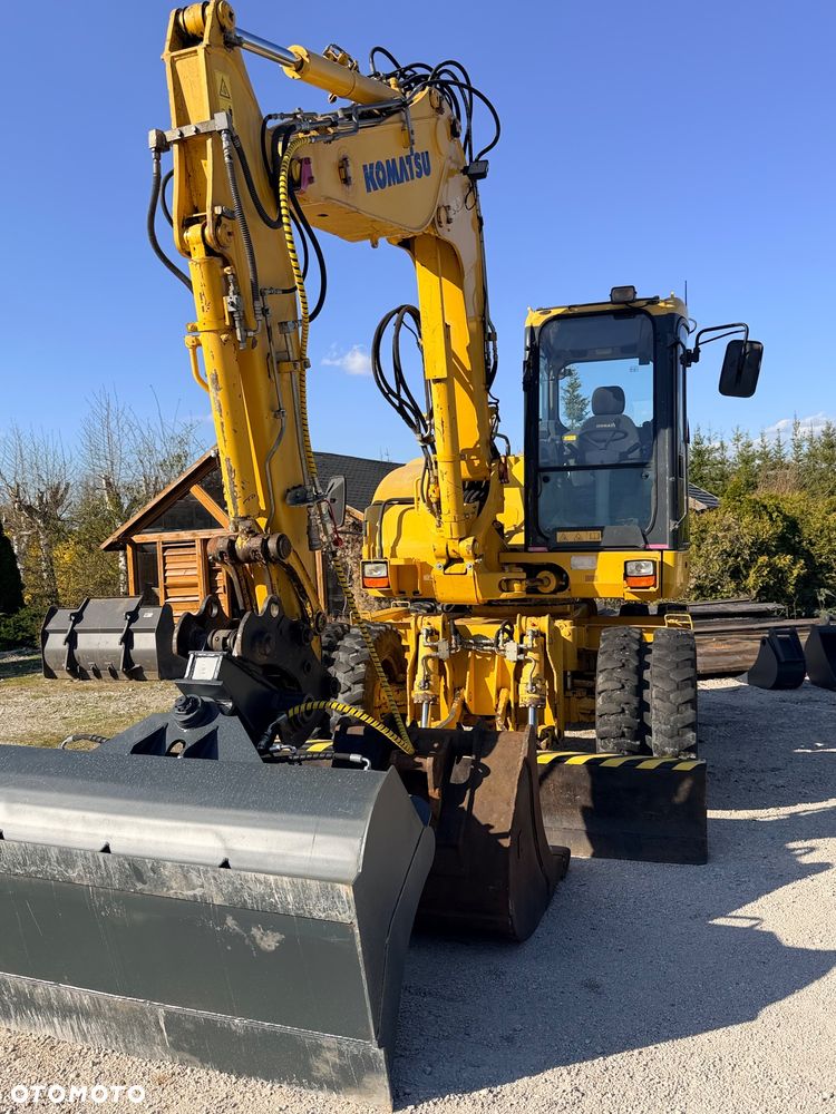 Komatsu Koparka kołowa KOMATU PW98MR-8 10ton 4x4x4 ośki skrętne Ramię 3x łamane BEZ DPF i ADBLUE 4 cyl dodatkowe wyjścia hydr Pług Podpory  2012 szybka zwinna Prosto z importu 1 właściciel Cat TEREX Liebherr Wacker Pw 98 Mr 8 11 - 4