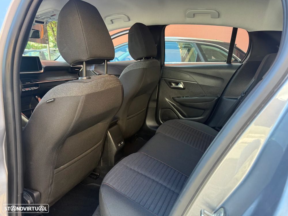 Peugeot e-208 E-Style - 7