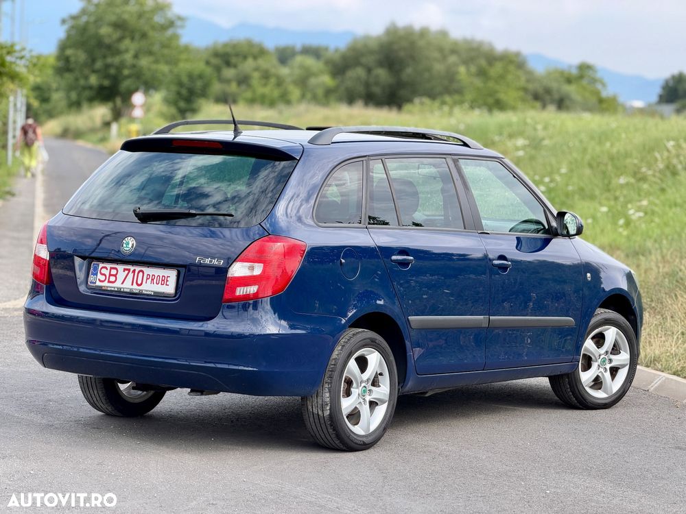 Skoda Fabia 1.2 TSI Active - 3