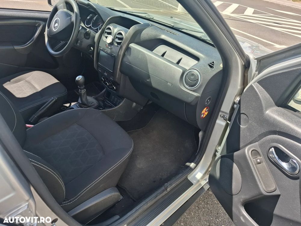 Dacia Duster 1.5 dCi 4x2 Laureate - 6