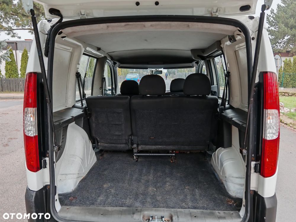 Fiat Doblo - 12