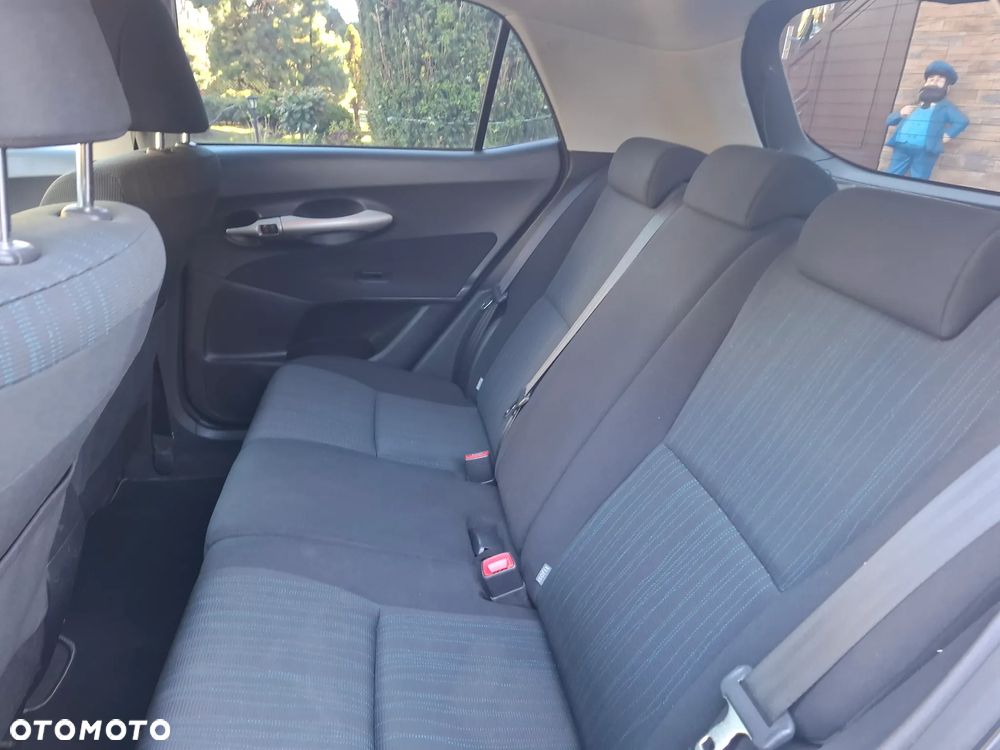 Toyota Auris - 23