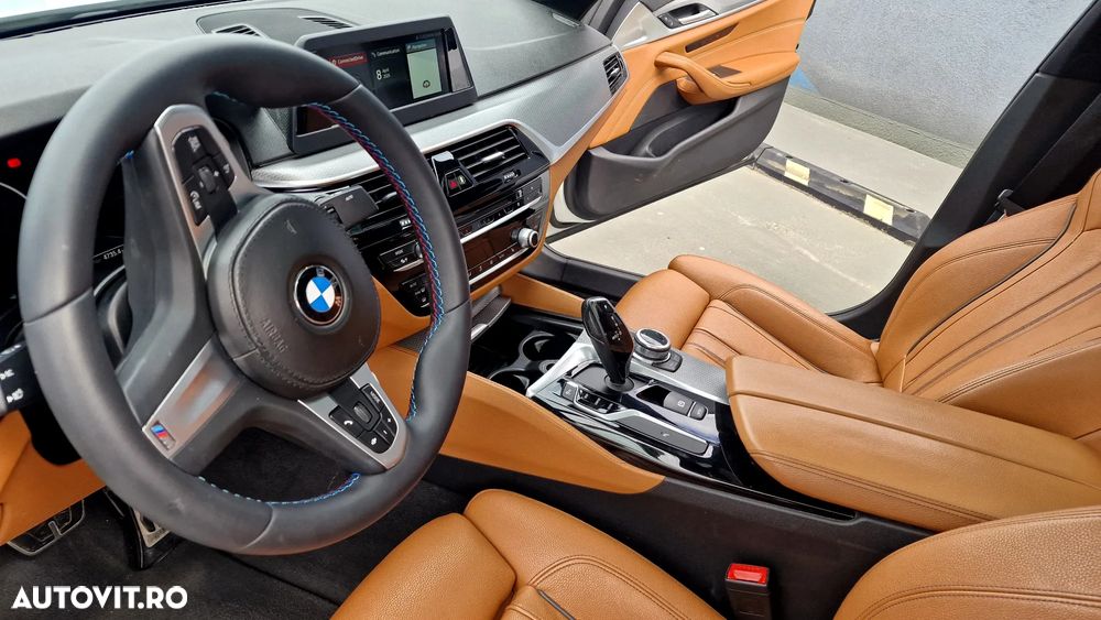 BMW Seria 5 520d Efficient Dynamics Edition Aut. Sport Line - 11