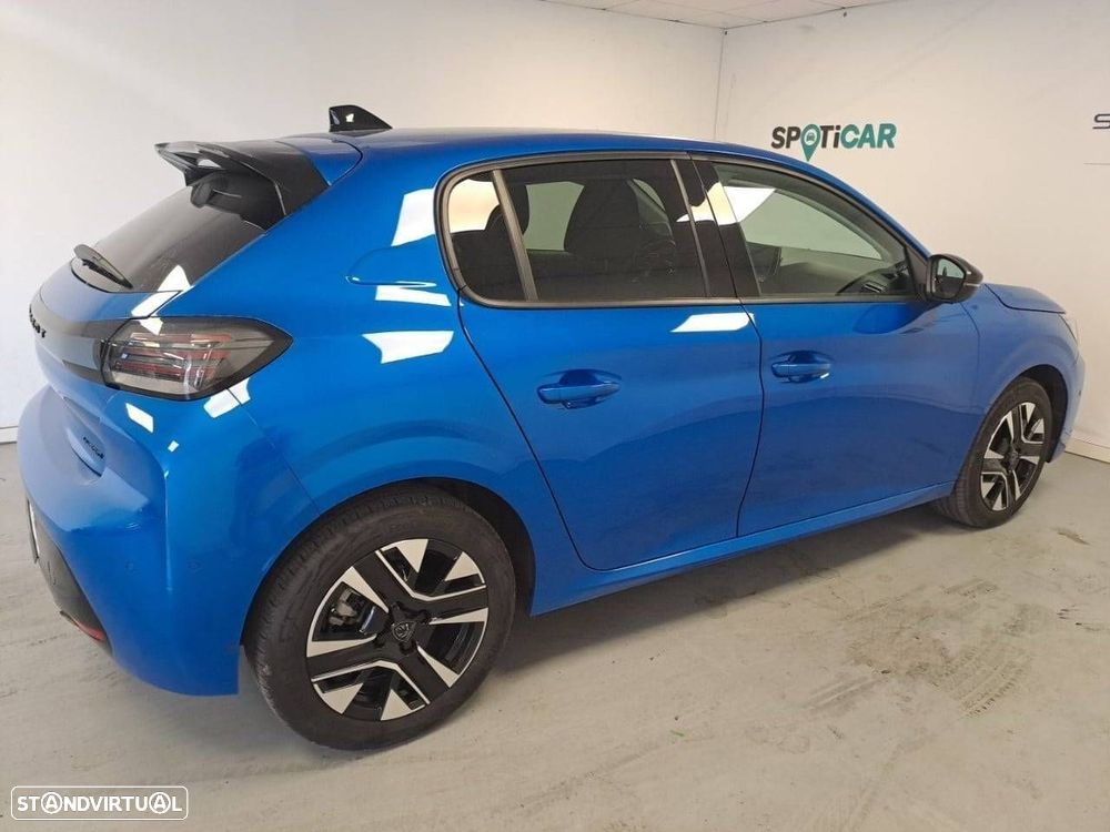 Peugeot 208 - 4