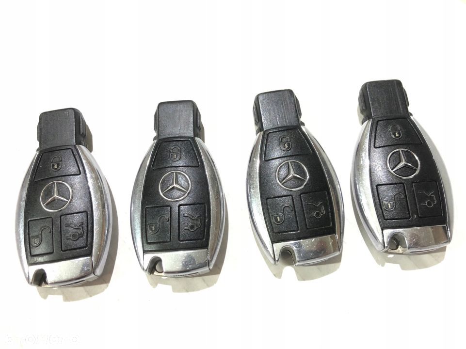 MERCEDES W212 W204 W207 KLUCZYK RYBKA - 1