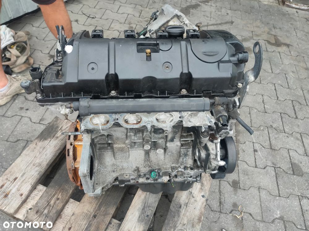 SILNIK PEUGEOT C4 I 1.6 VTI GU35 - 1
