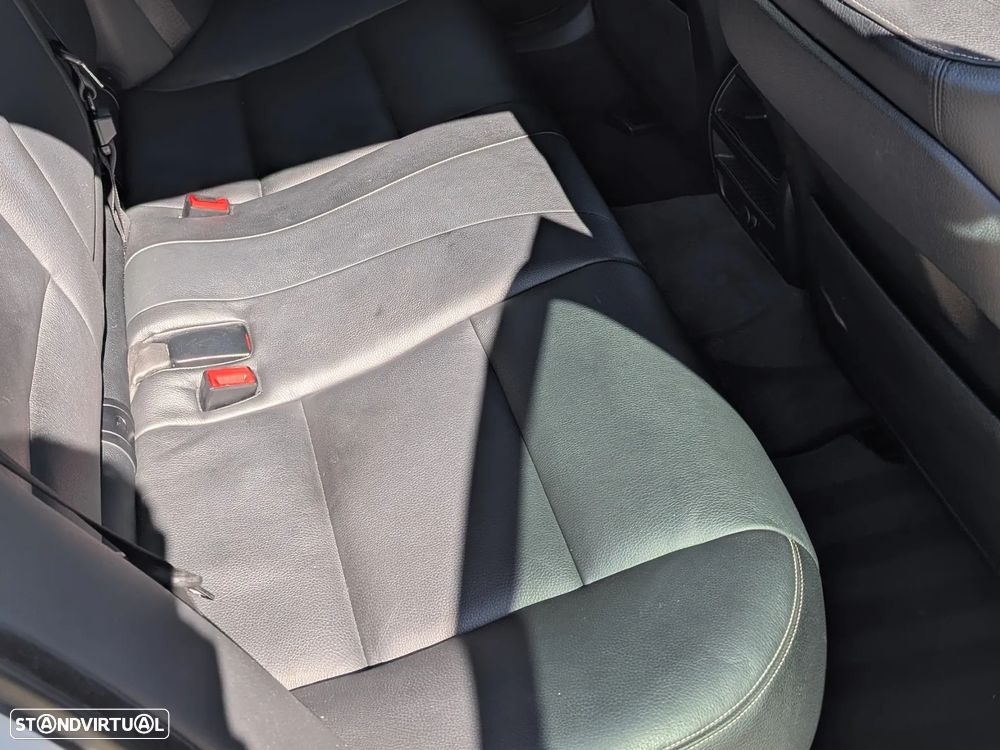 BMW 520 d Line Luxury Auto - 18