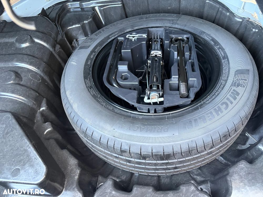 Renault Megane TCe GPF Zen - 26