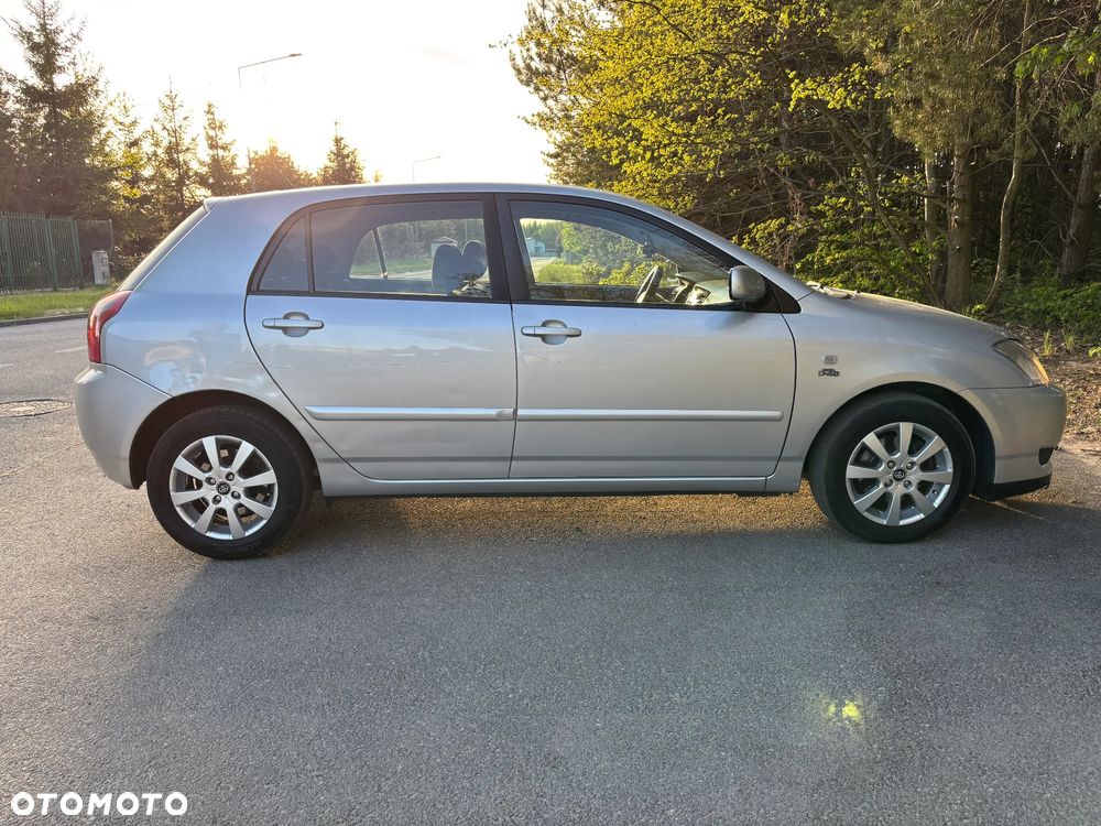 Toyota Corolla 2.0 D-4D Luna - 8