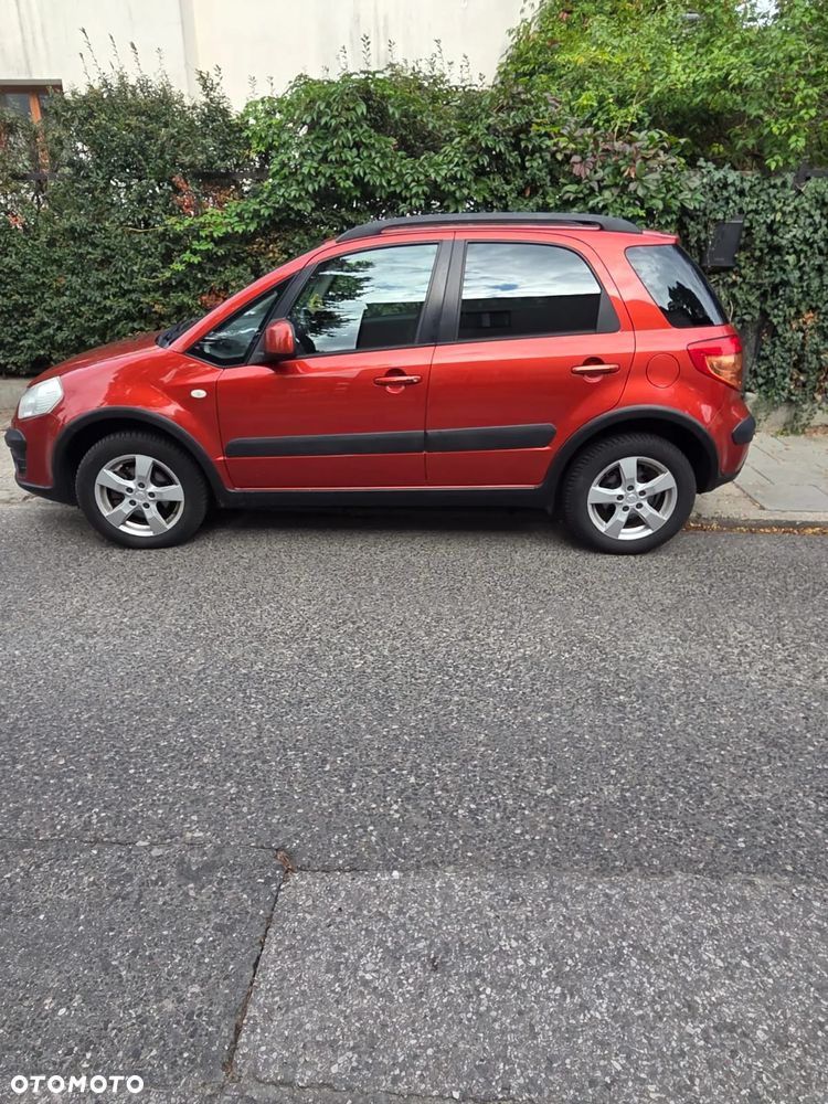 Suzuki Sx4 2011 photo 3