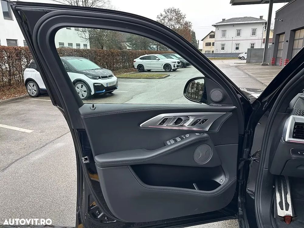 BMW XM - 28