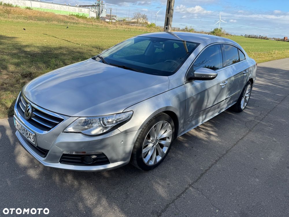 Volkswagen Passat 2.0 TDI DPF Sportline DSG - 1