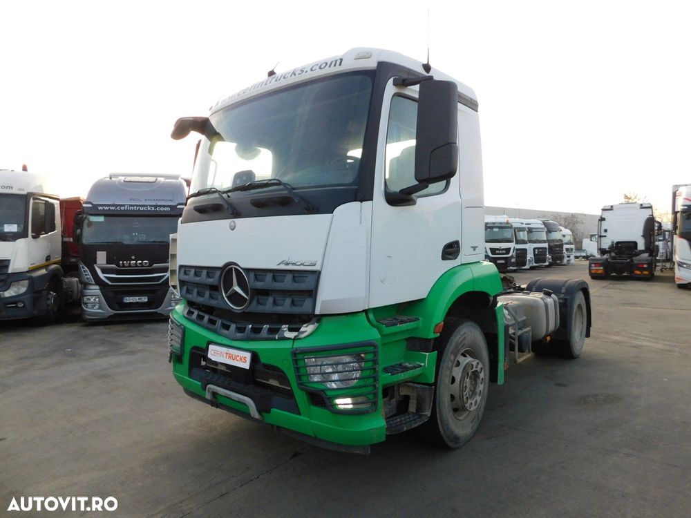 Mercedes-Benz Arocs - 1