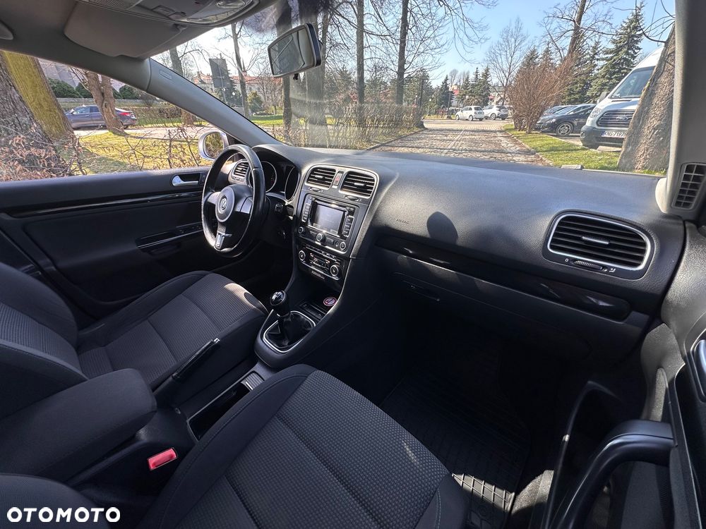 Volkswagen Golf 1.6 TDI DPF Style - 26