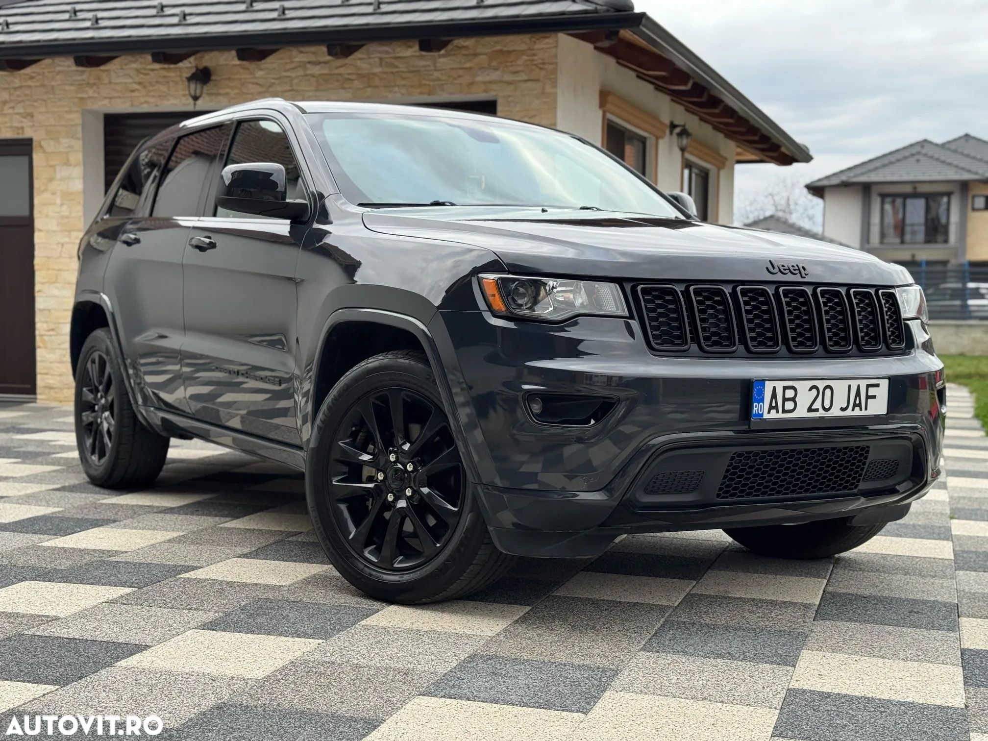 Jeep Grand Cherokee 3.6 V6 Pentastar 4WD Automatik Limited - 1