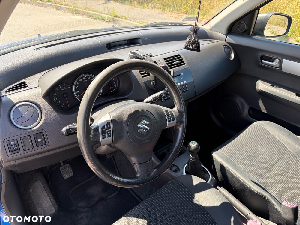 Suzuki Swift 1.3 GC (klm) - 11