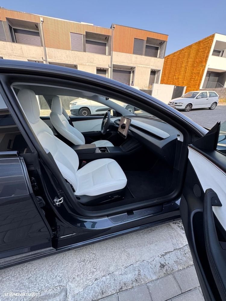 Tesla Model 3 Long Range Tração Integral Premium - 11