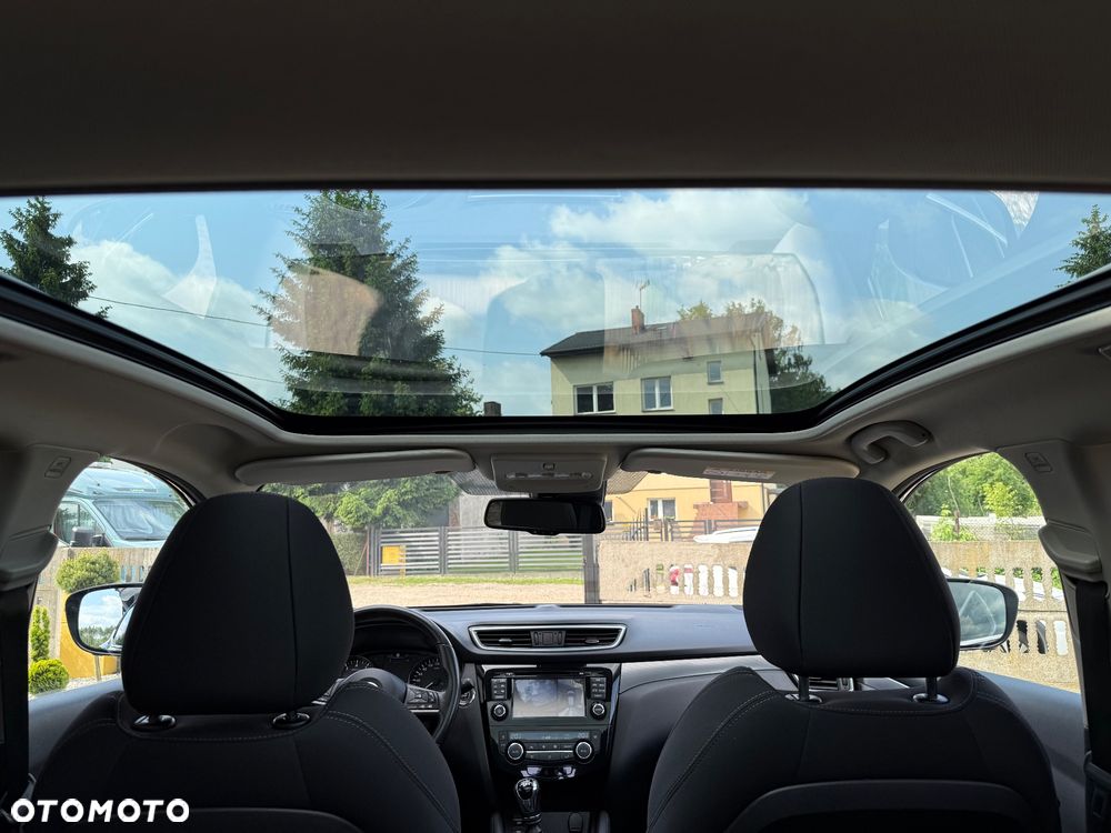 Nissan Qashqai 1.6 DIG-T N-Connecta - 19