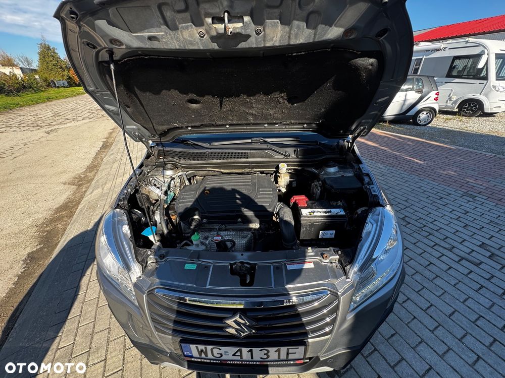 Suzuki SX4 S-Cross 1.6 Premium Plus 4WD CVT - 12