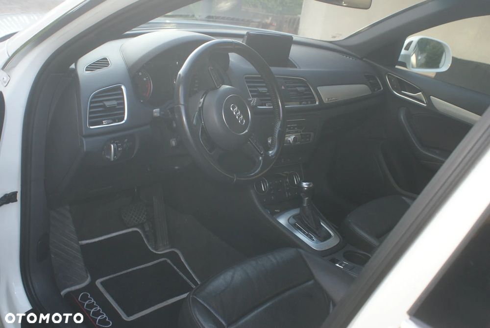 Audi Q3 2.0 TFSI Quattro Sport S tronic - 17