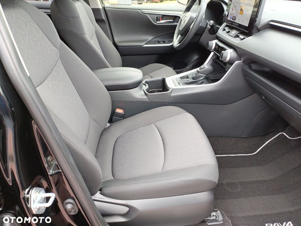 Toyota RAV4 - 13